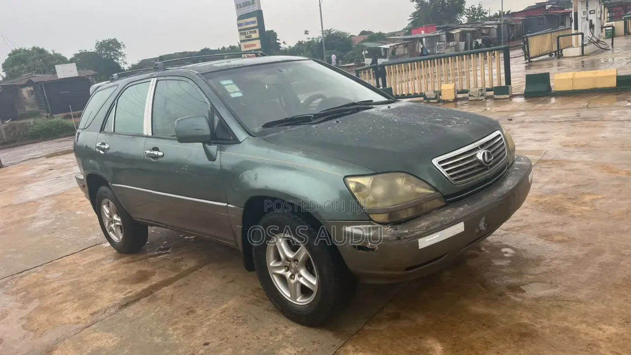 Lexus RX 300 4WD 2000 Green