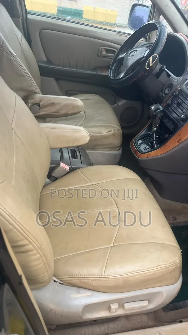 Lexus RX 300 4WD 2000 Green