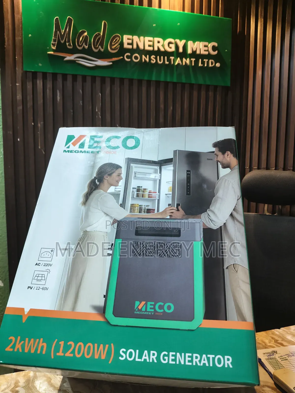 MECO 2000 (2kWh 1200W) Solar Generator – BIG PROMO!