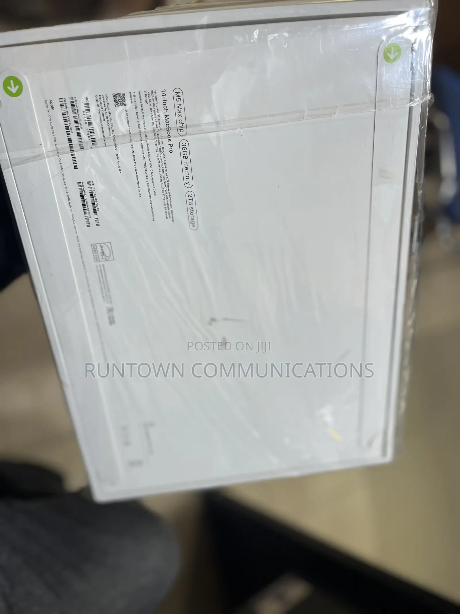 New Laptop Apple MacBook Pro 2026 M5 Max 36GB Apple M5 Max SSD 2T