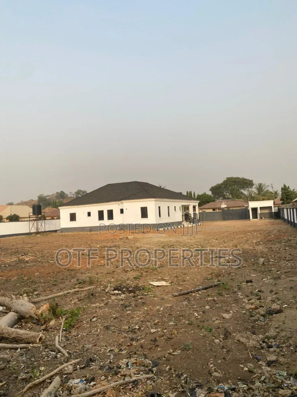 3bdrm Apartment in Bwari for sale