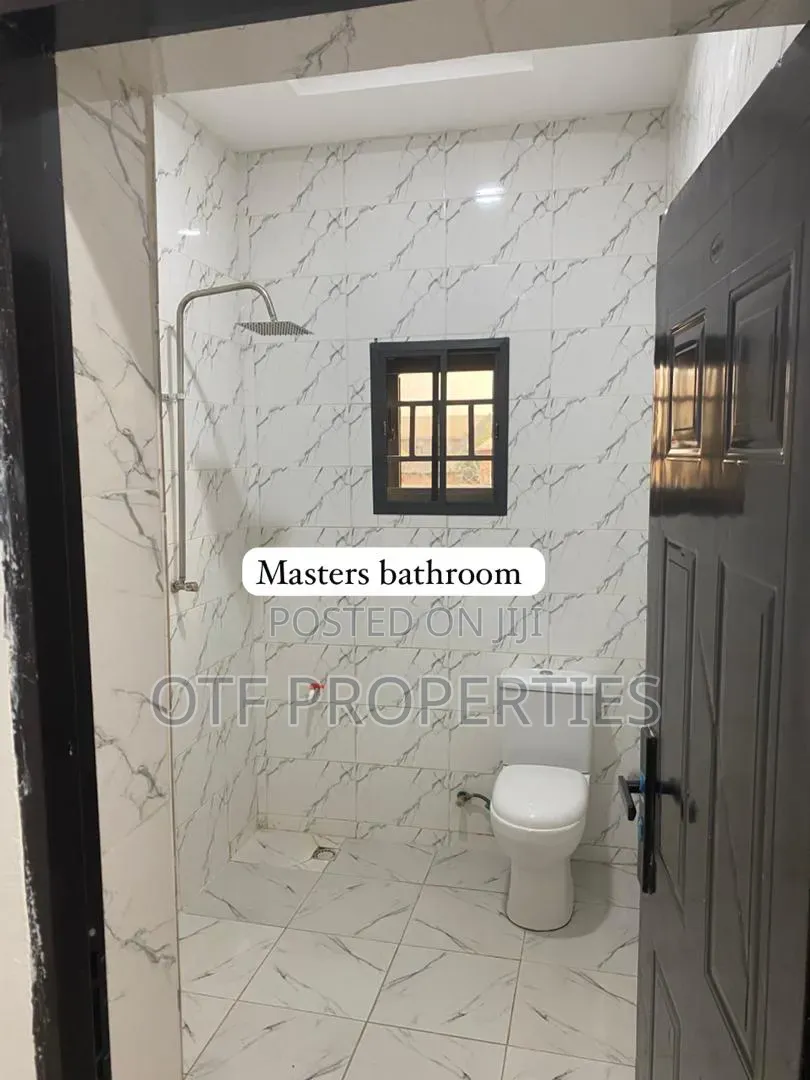 3bdrm Apartment in Bwari for sale