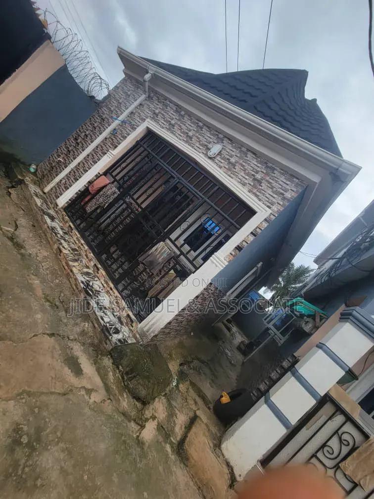 Furnished 1bdrm Apartment in Ayobo for rent