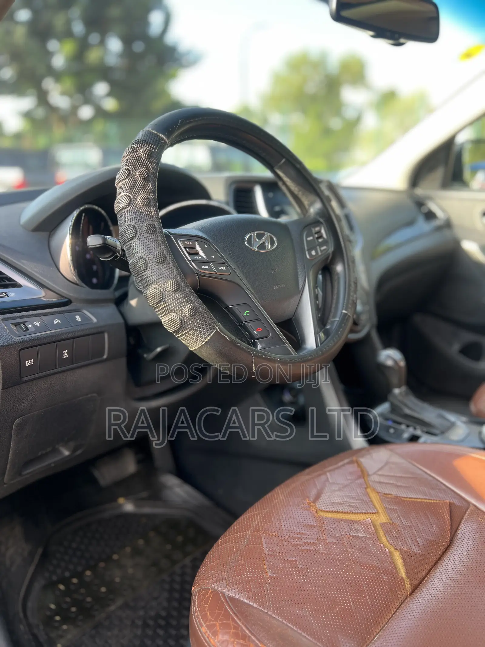 Hyundai Santa Fe SE FWD 2016 Black