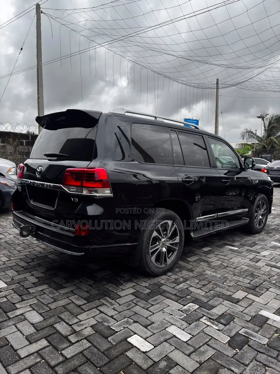 Toyota Land Cruiser 4.5 V8 GXR 2021 Black