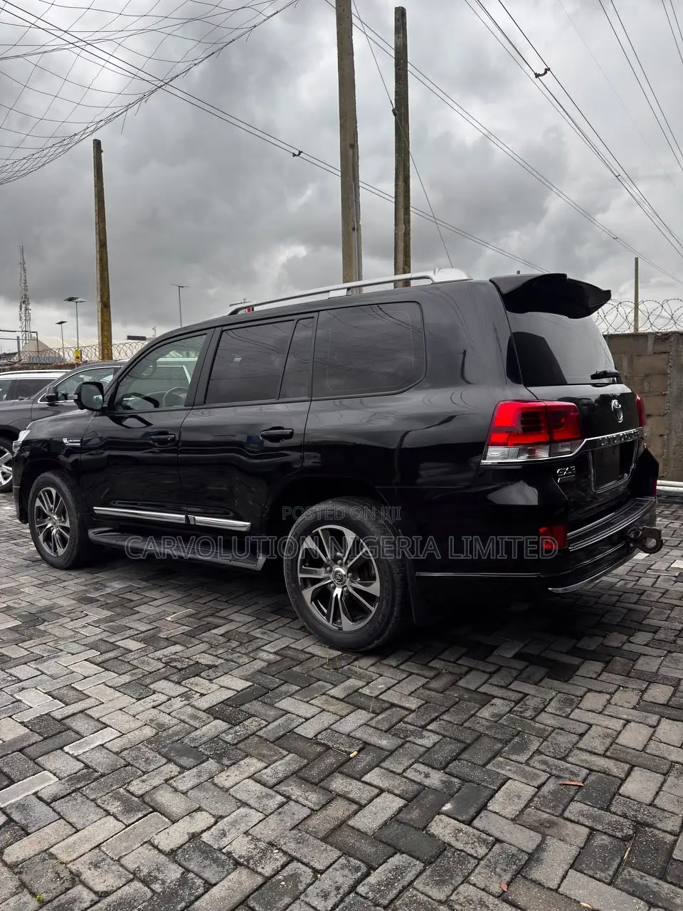 Toyota Land Cruiser 4.5 V8 GXR 2021 Black