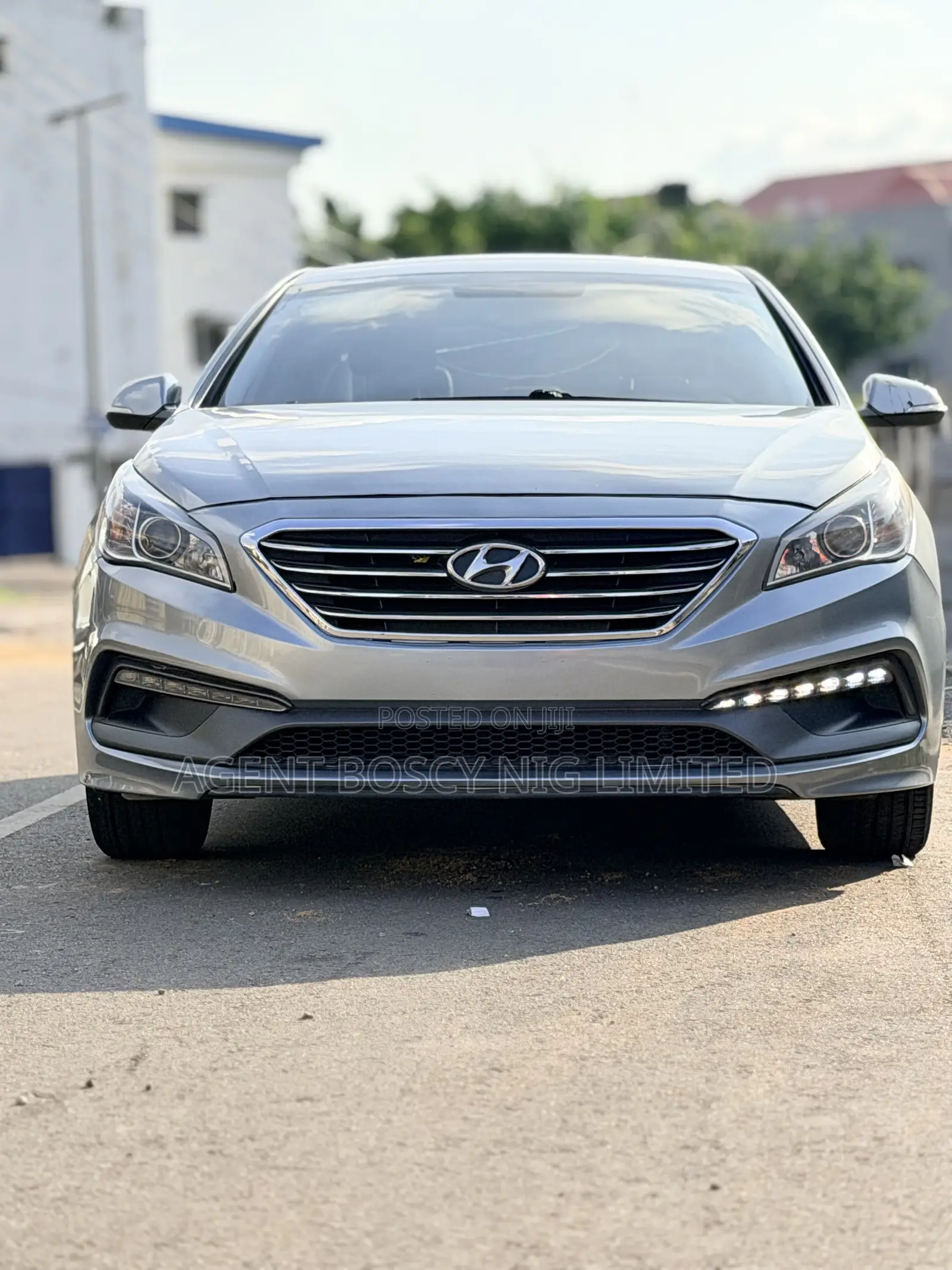 Hyundai Sonata Sport 4dr Sedan (2.4L 4cyl 6A) 2015 Gray