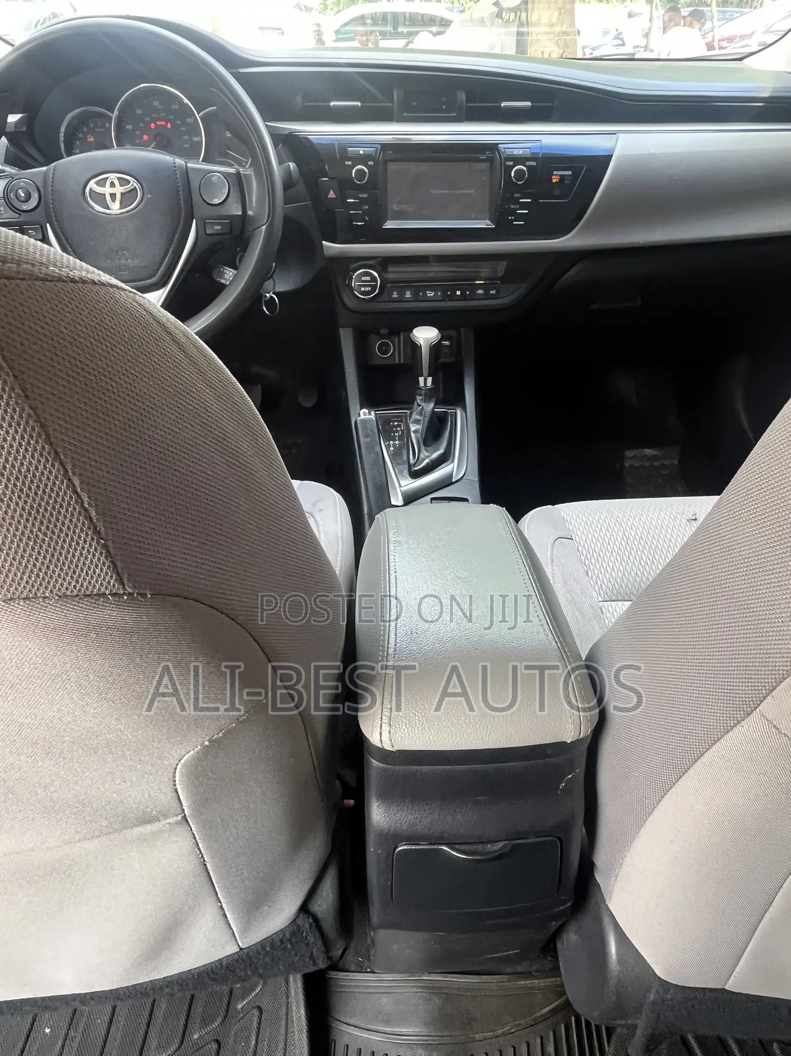 Toyota Corolla 2015 Black