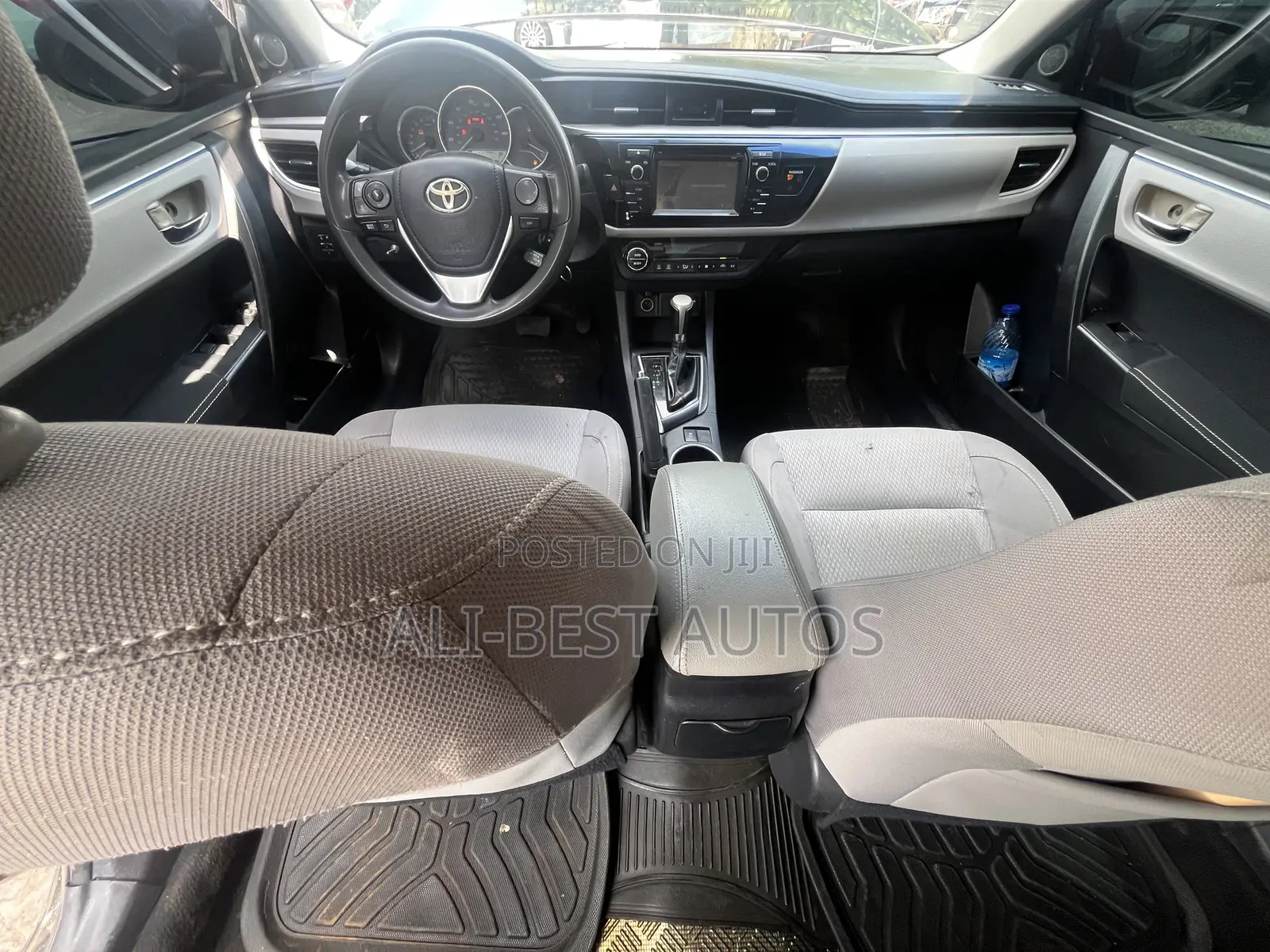 Toyota Corolla 2015 Black