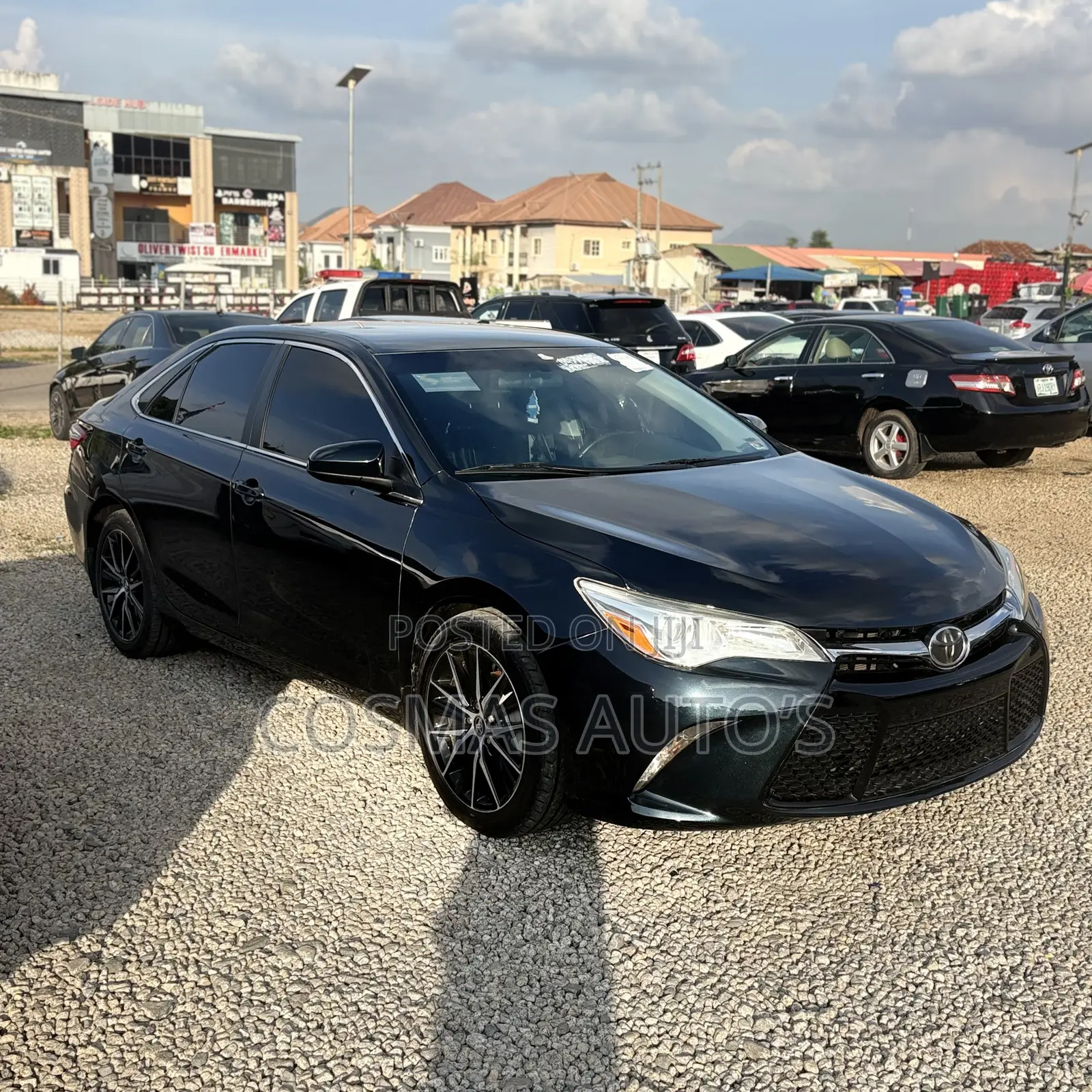 Toyota Camry XLE 4dr Sedan (2.5L 4cyl 6A) 2017 Black