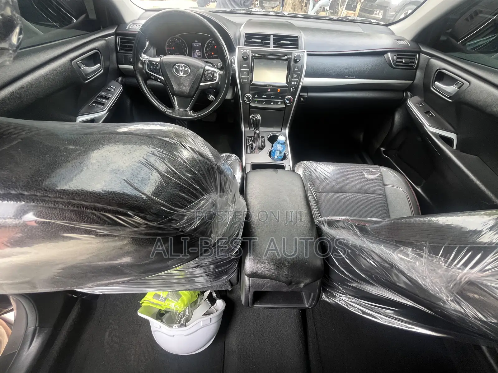 Toyota Camry 2016 Gray