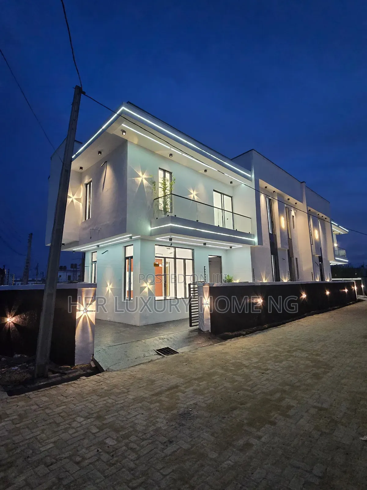 4bdrm Duplex in Lekki Palm City, Ado / Ajah for sale