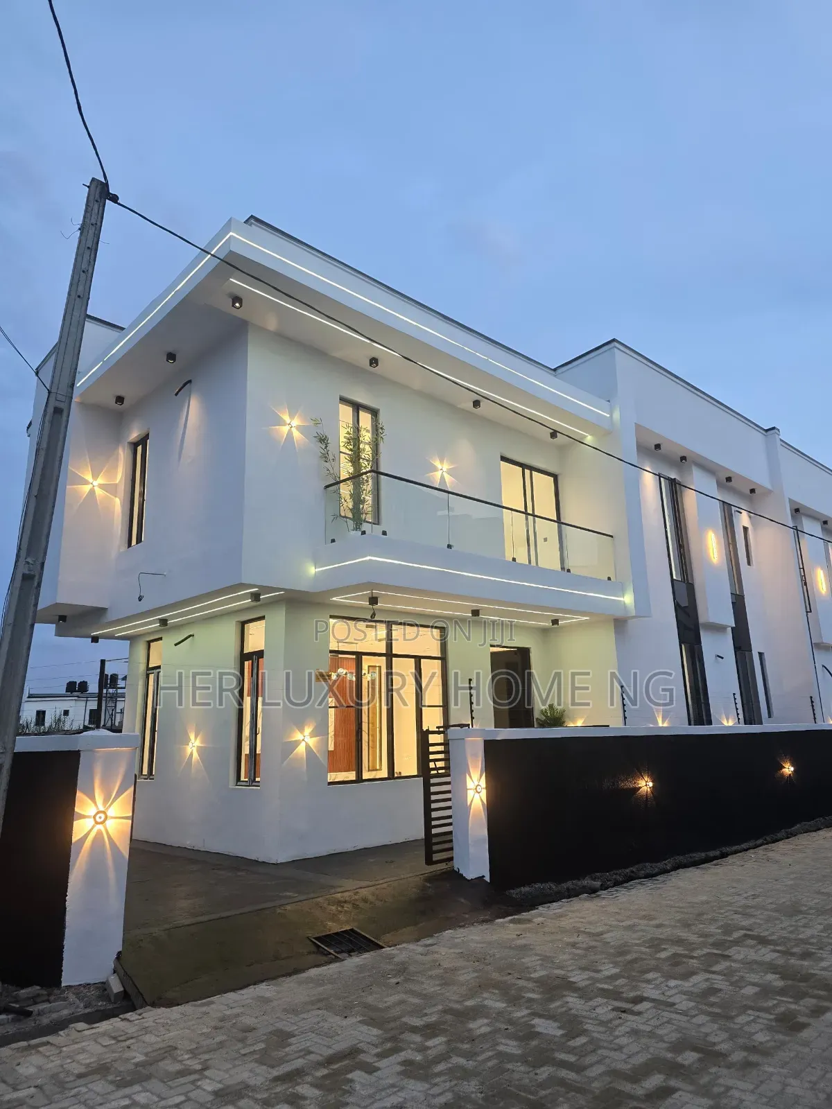 4bdrm Duplex in Lekki Palm City, Ado / Ajah for sale