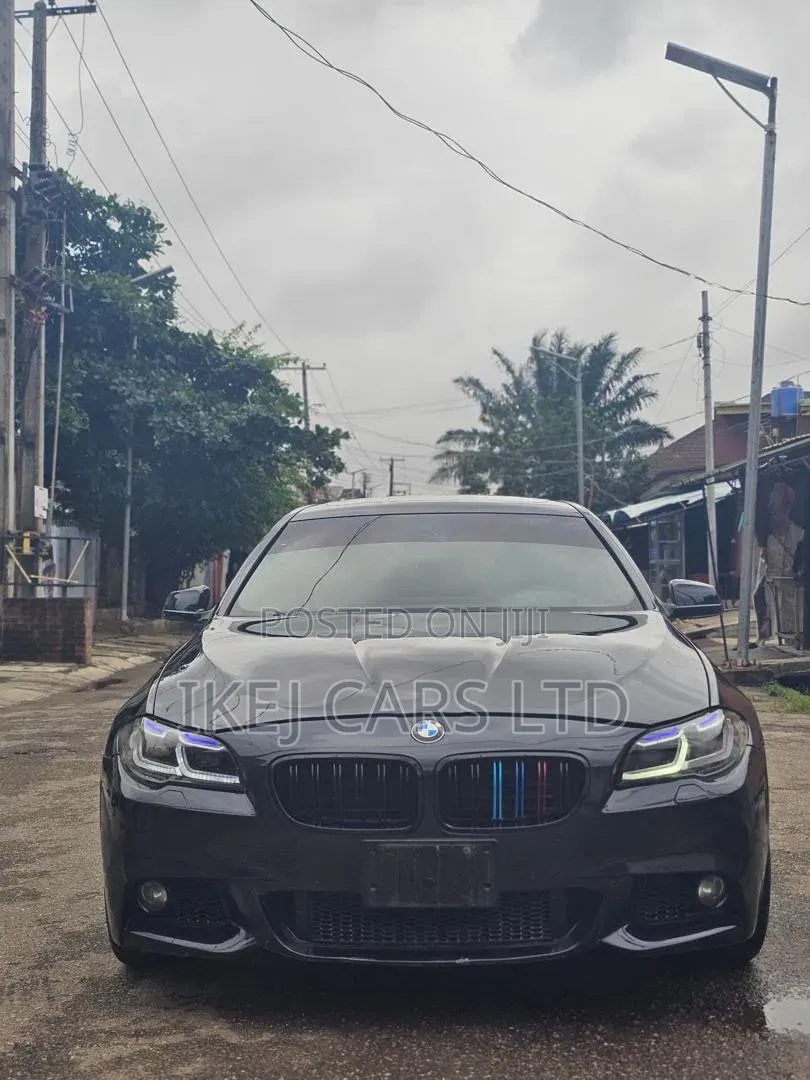 BMW F-Series 2012 Black