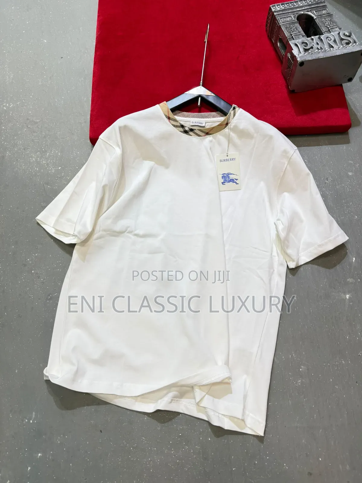 Top Notch Luxury Men's Round Neck Burberry Best Quality Well Banded