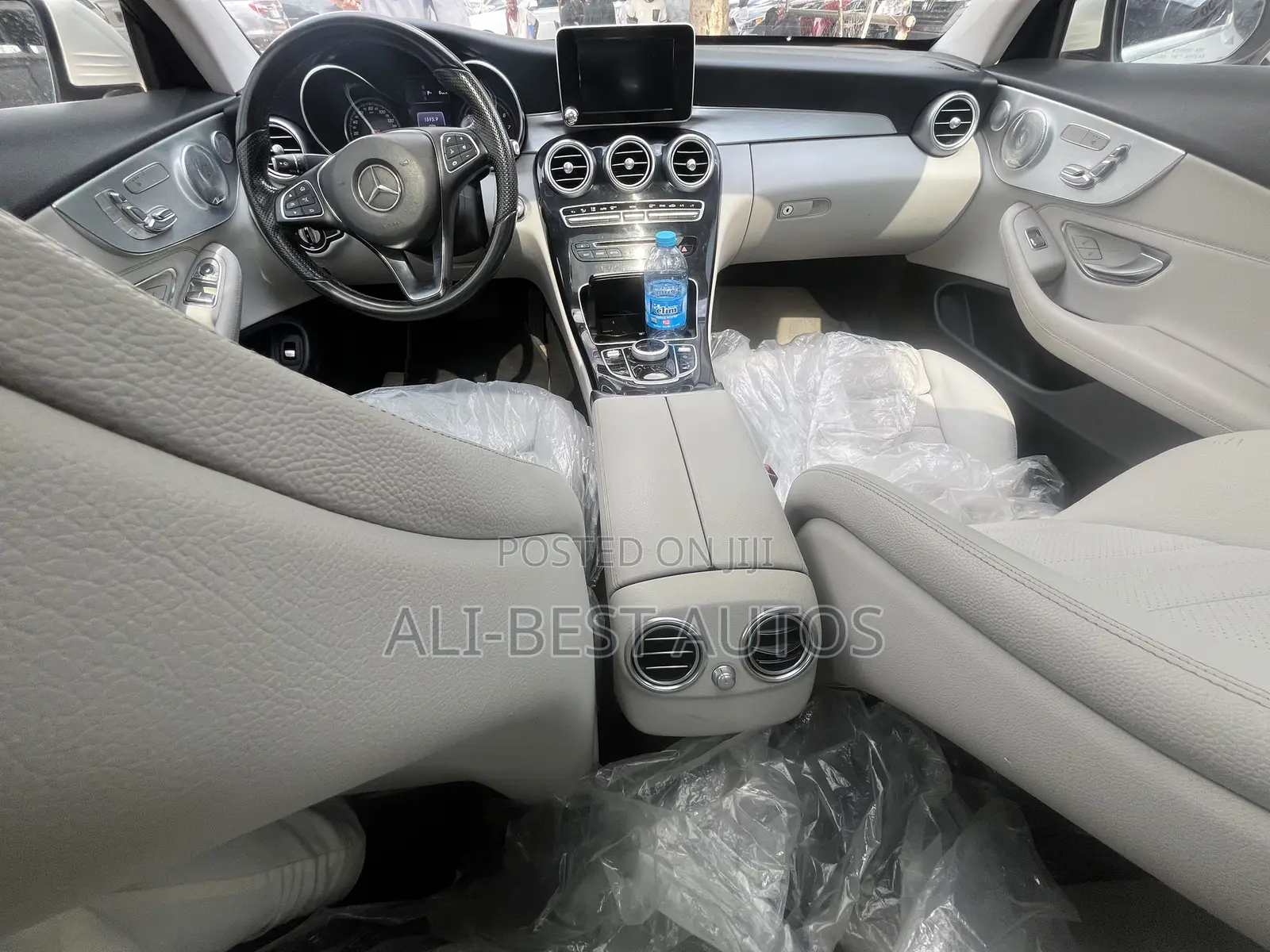 Mercedes-Benz C300 2016 White