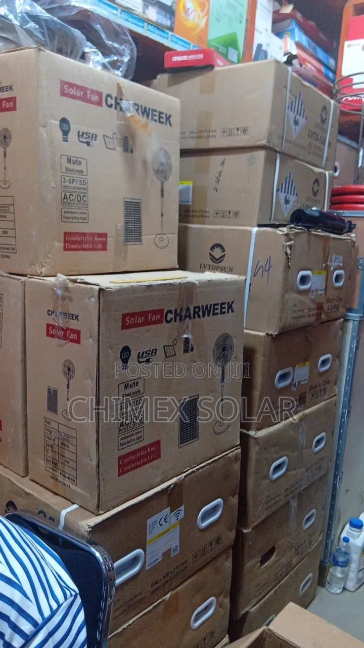 16inchs Charweek Solar Standing Fan