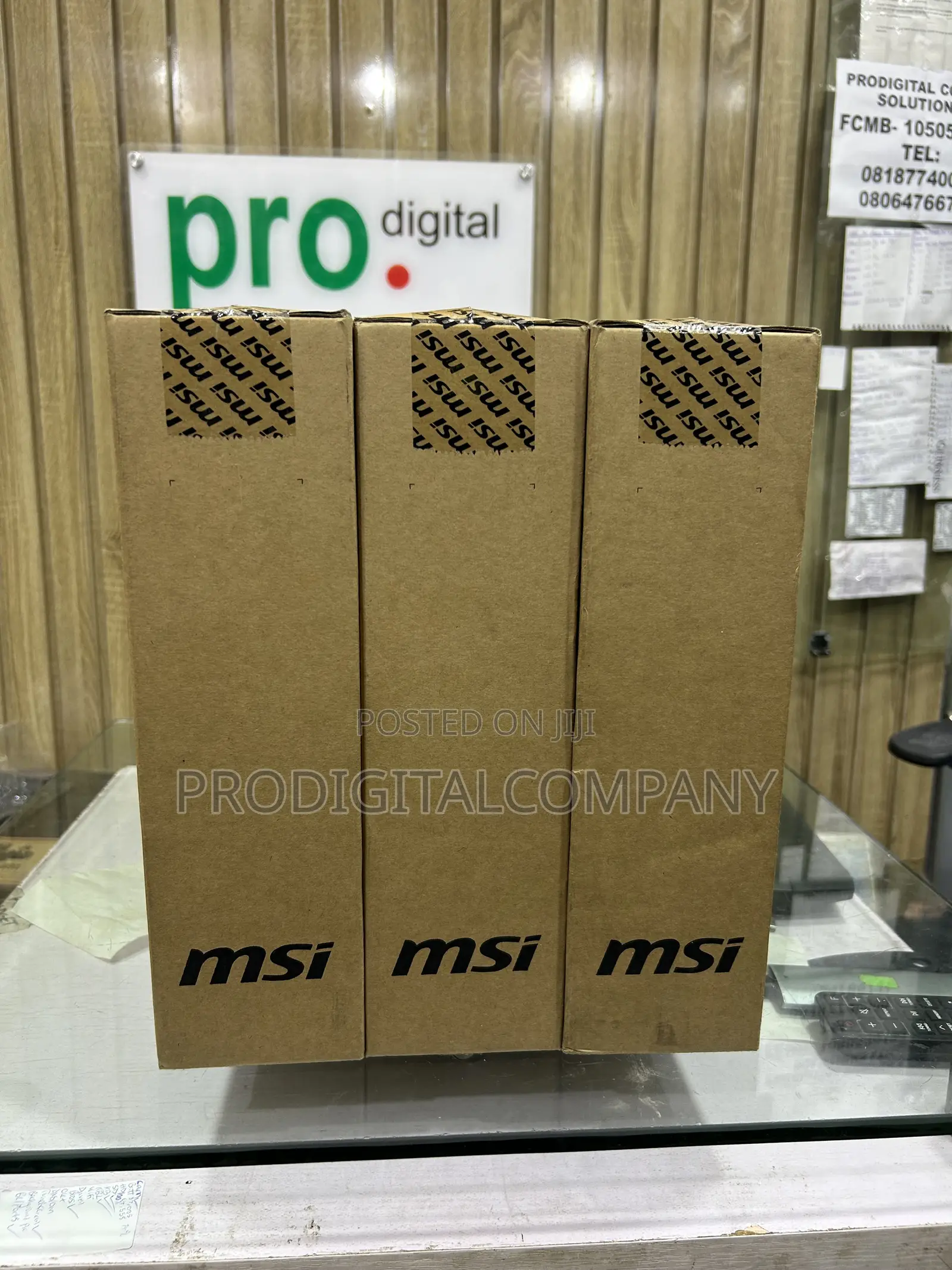 New Laptop MSI Katana 15 16GB Intel Core i7 SSD 1T