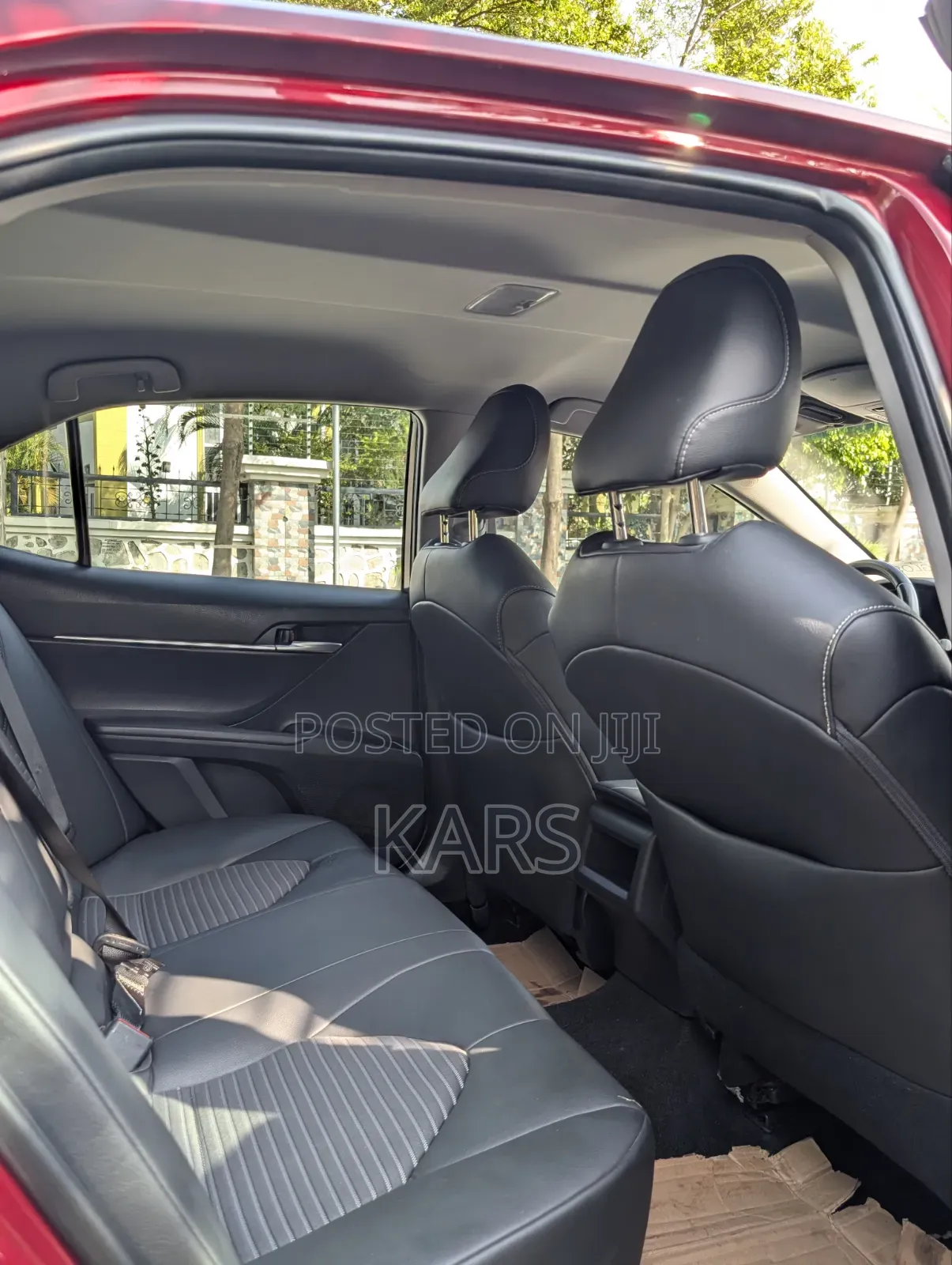 Toyota Camry SE FWD (2.5L 4cyl 8AM) 2018 Red