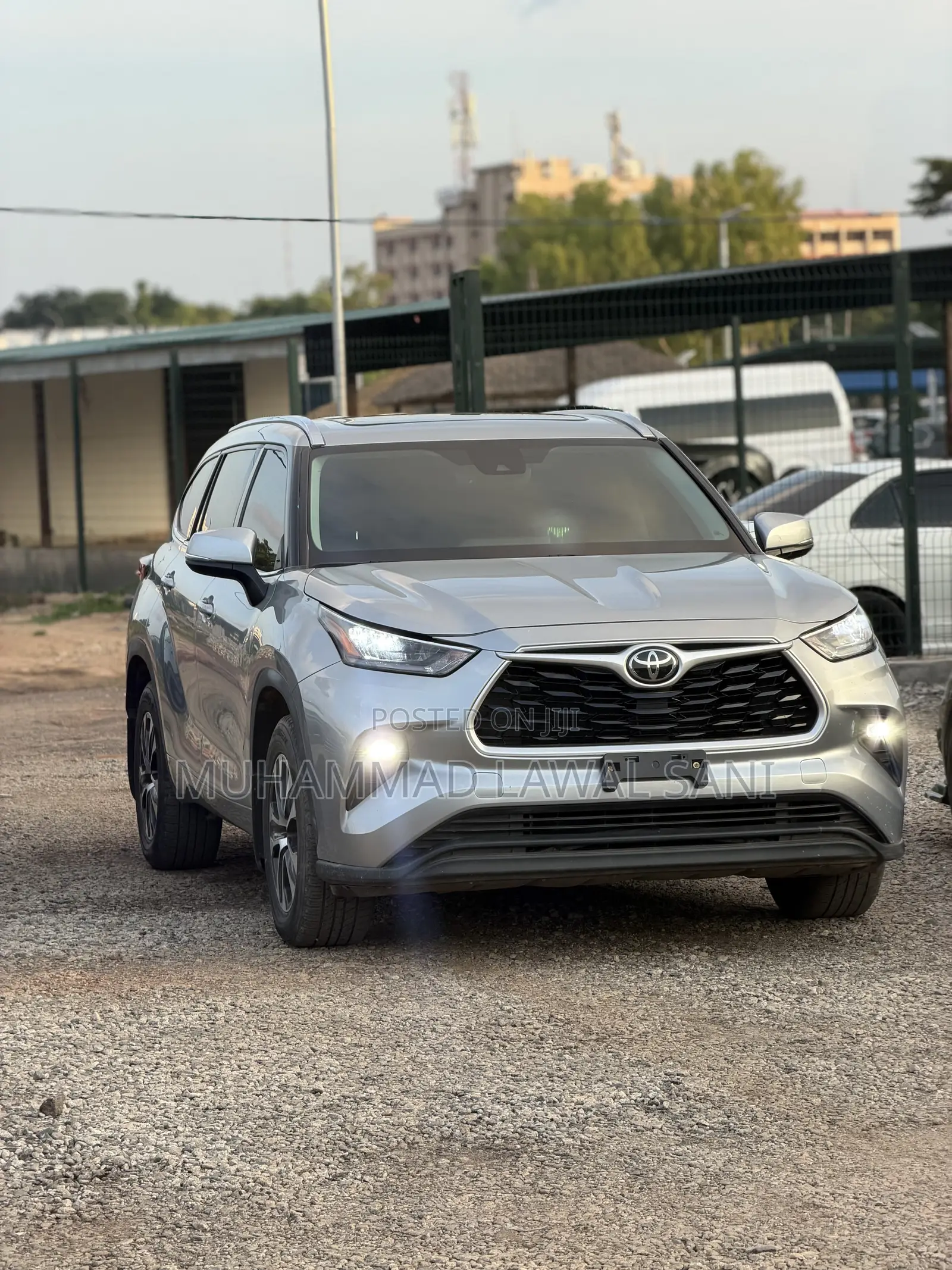 Toyota Highlander 2021 Silver