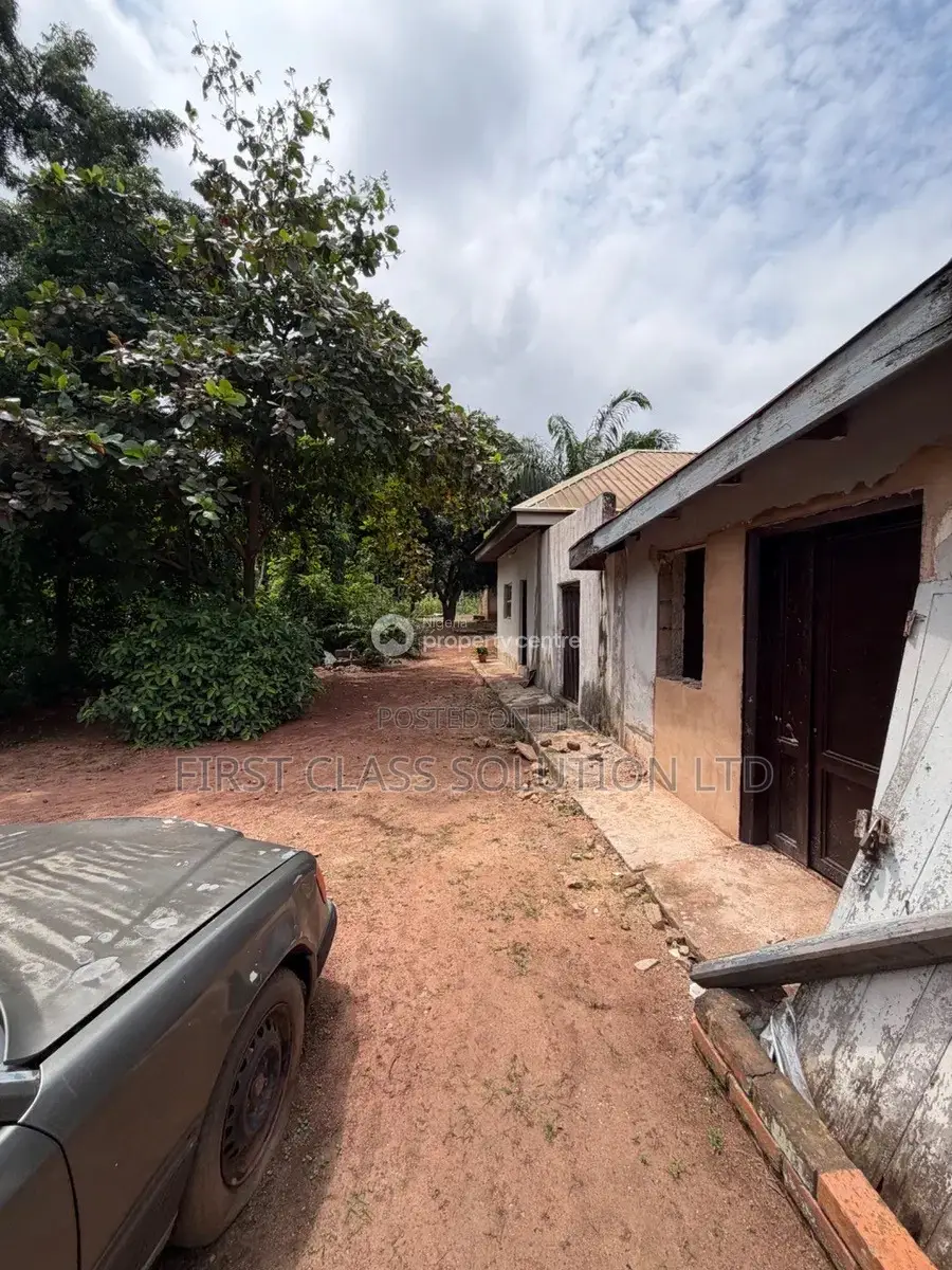 3 Plots of Land With C of O R/C Available