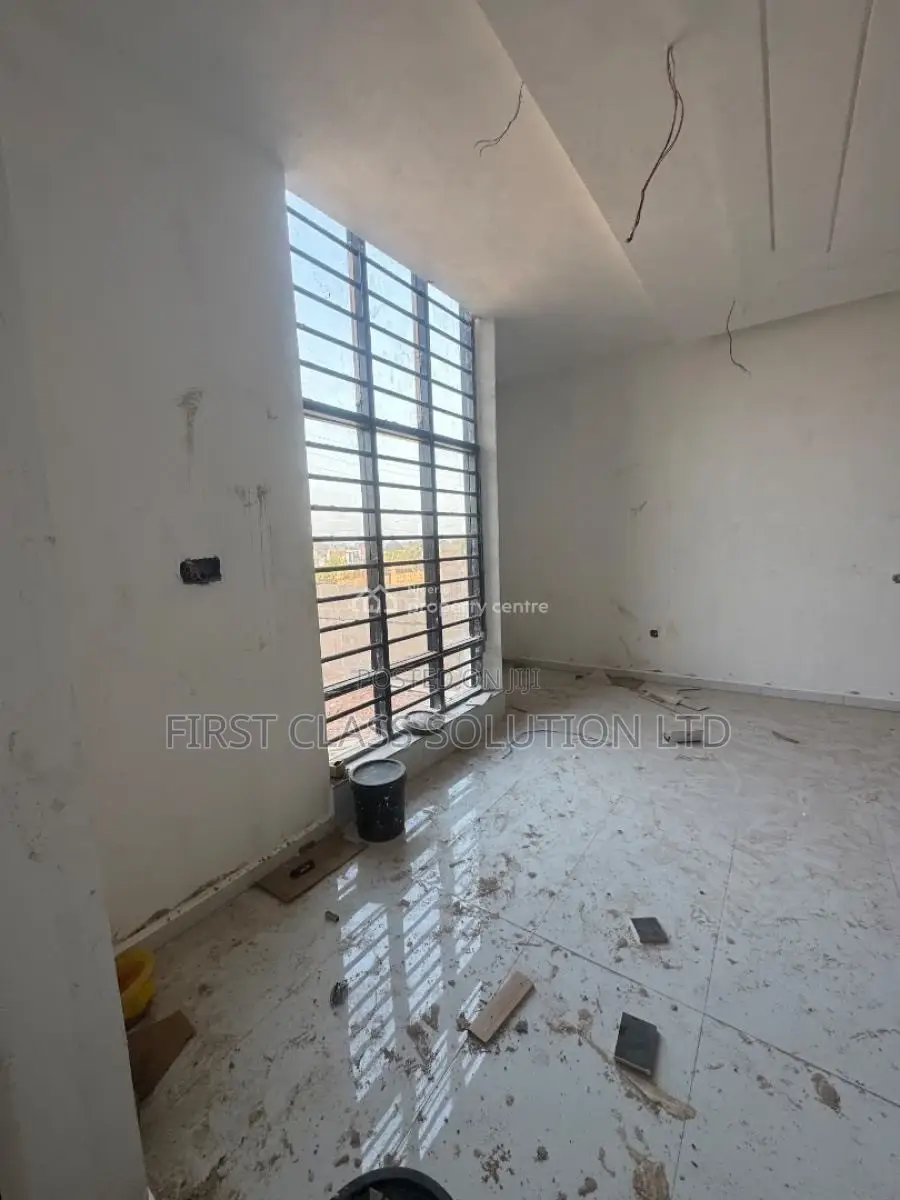 4bdrm Duplex in Enugu State for sale