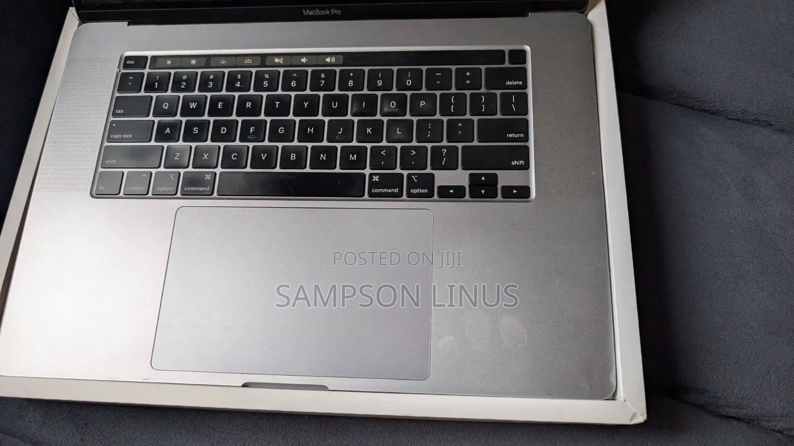 Laptop Apple MacBook Pro 2019 16GB Intel Core i9 SSD 1T