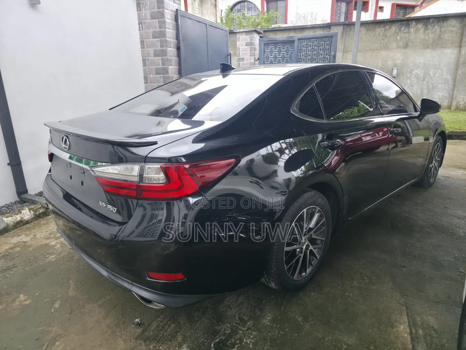 Lexus ES 300H FWD 2015 Black