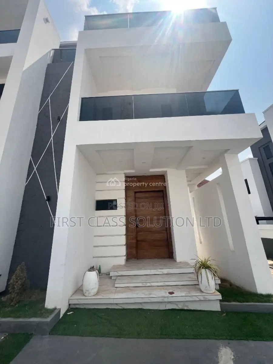 Furnished 5bdrm Duplex in Enugu State for sale