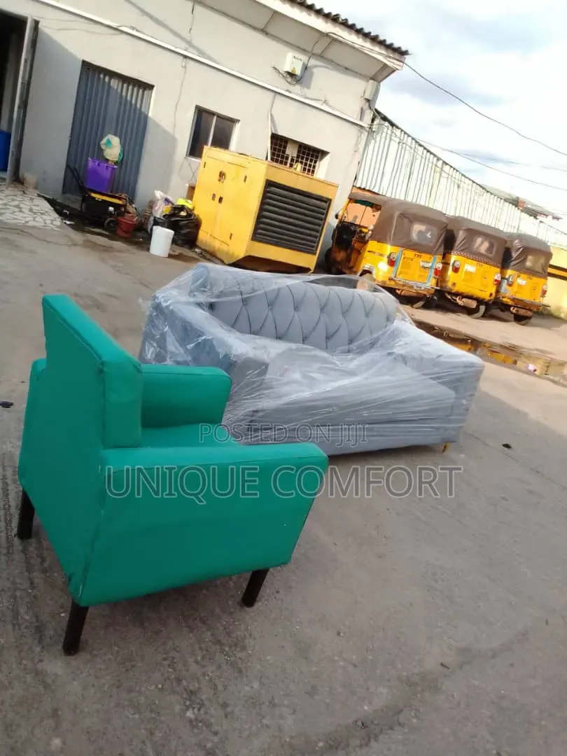 Top Quality 3,1 Beautiful Sturdy Sofa Set