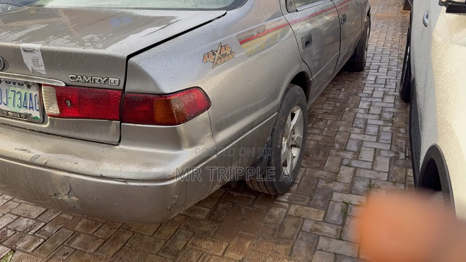 Toyota Camry 2000 Gray