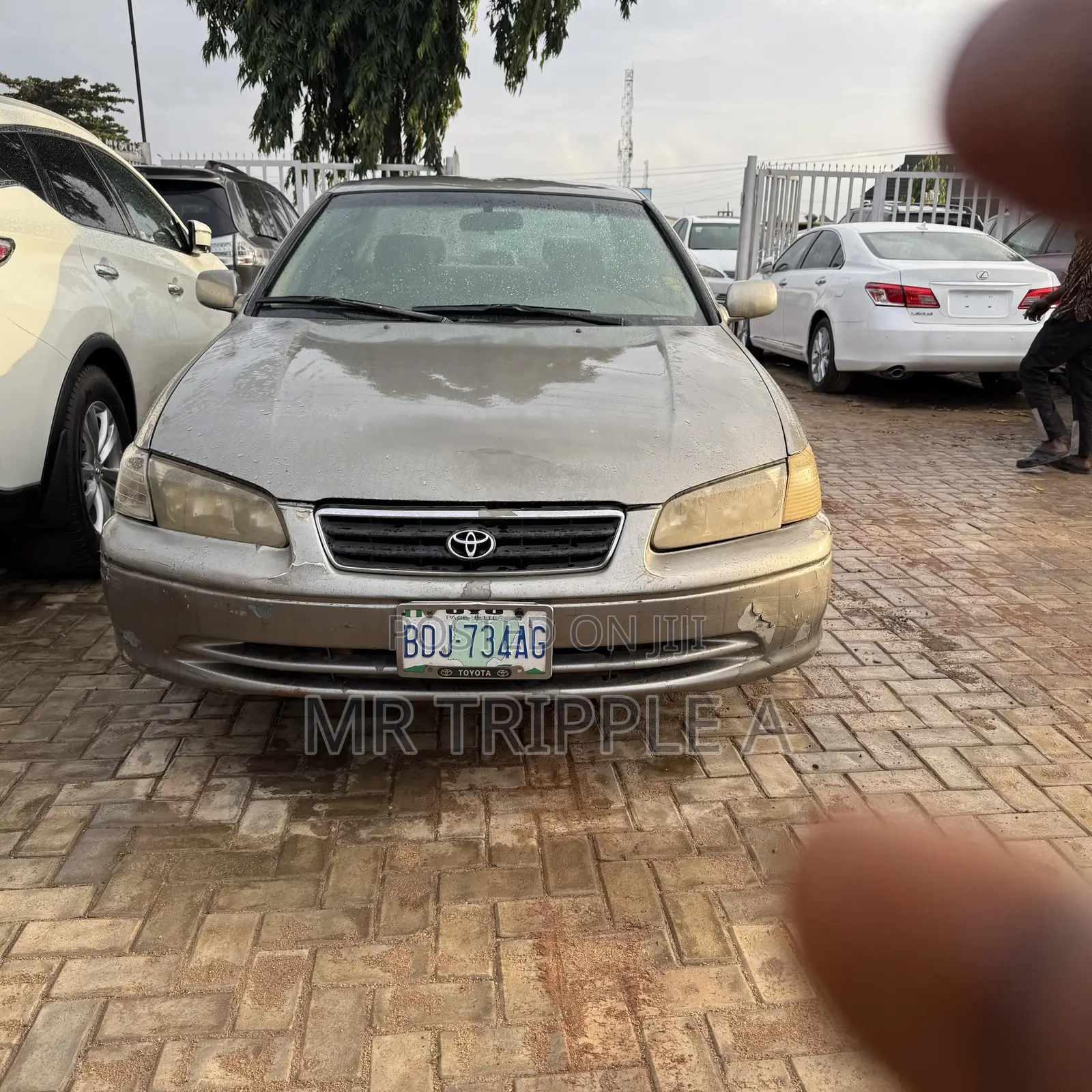 Toyota Camry 2000 Gray