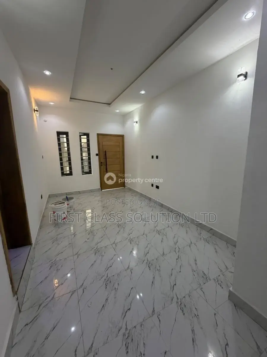 2bdrm Bungalow in Enugu State for sale