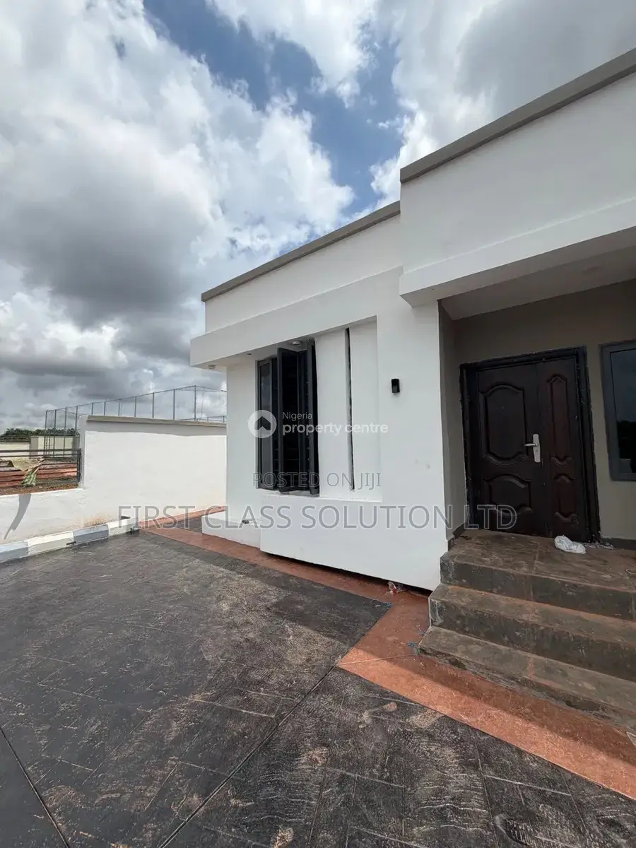 Furnished 3bdrm Bungalow in Enugu State for sale