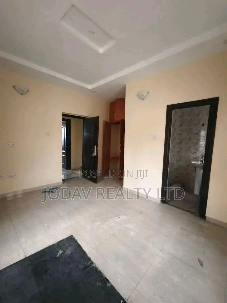 2bdrm Block of Flats in Eneka for rent