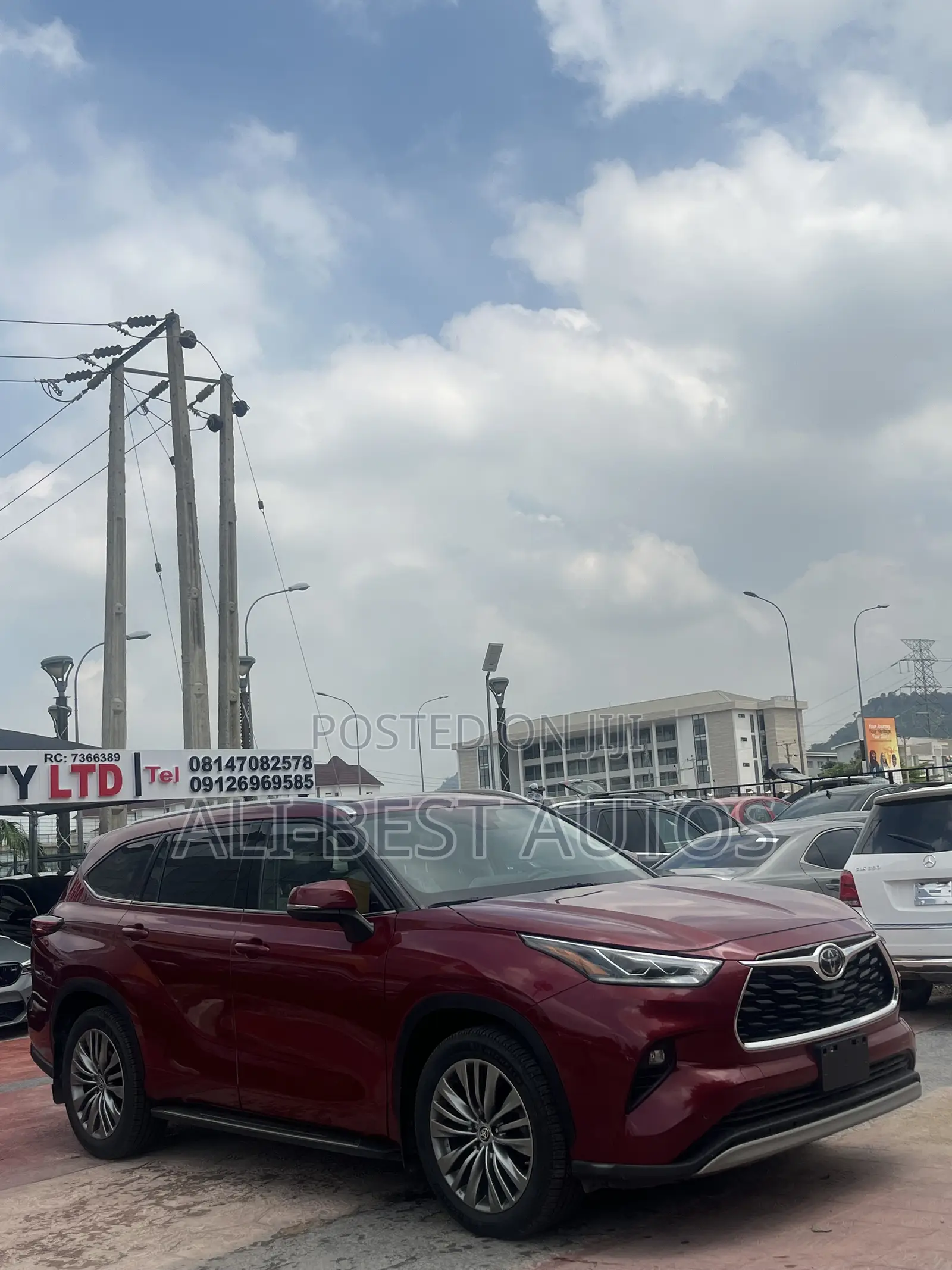 Toyota Highlander 2021 Red