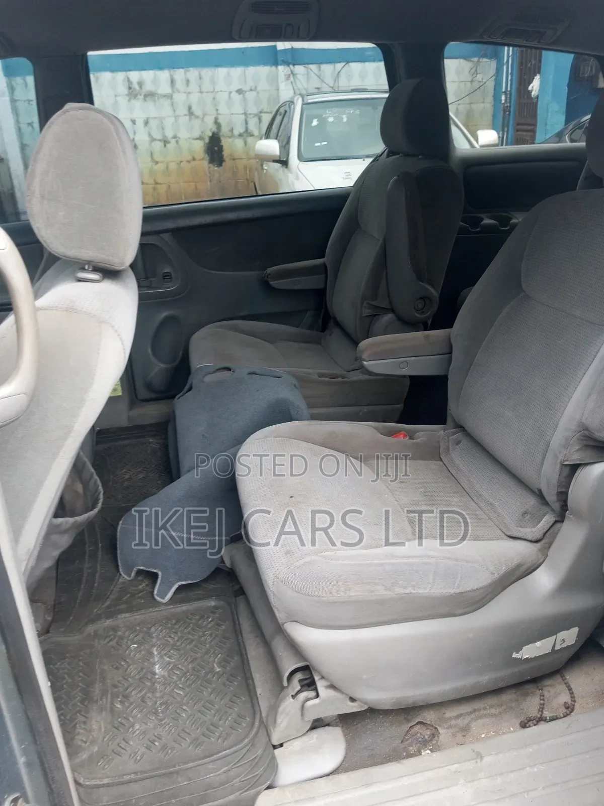 Toyota Sienna 2005 Blue