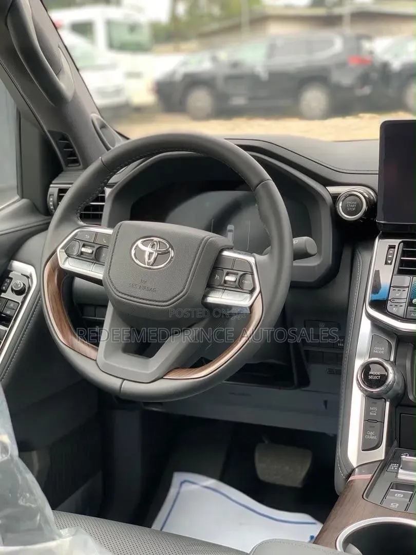 New Toyota Land Cruiser Standard 2026 Black
