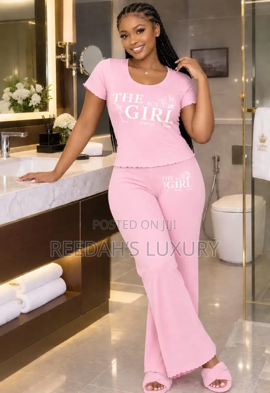 The "That Girl" Lounge Set