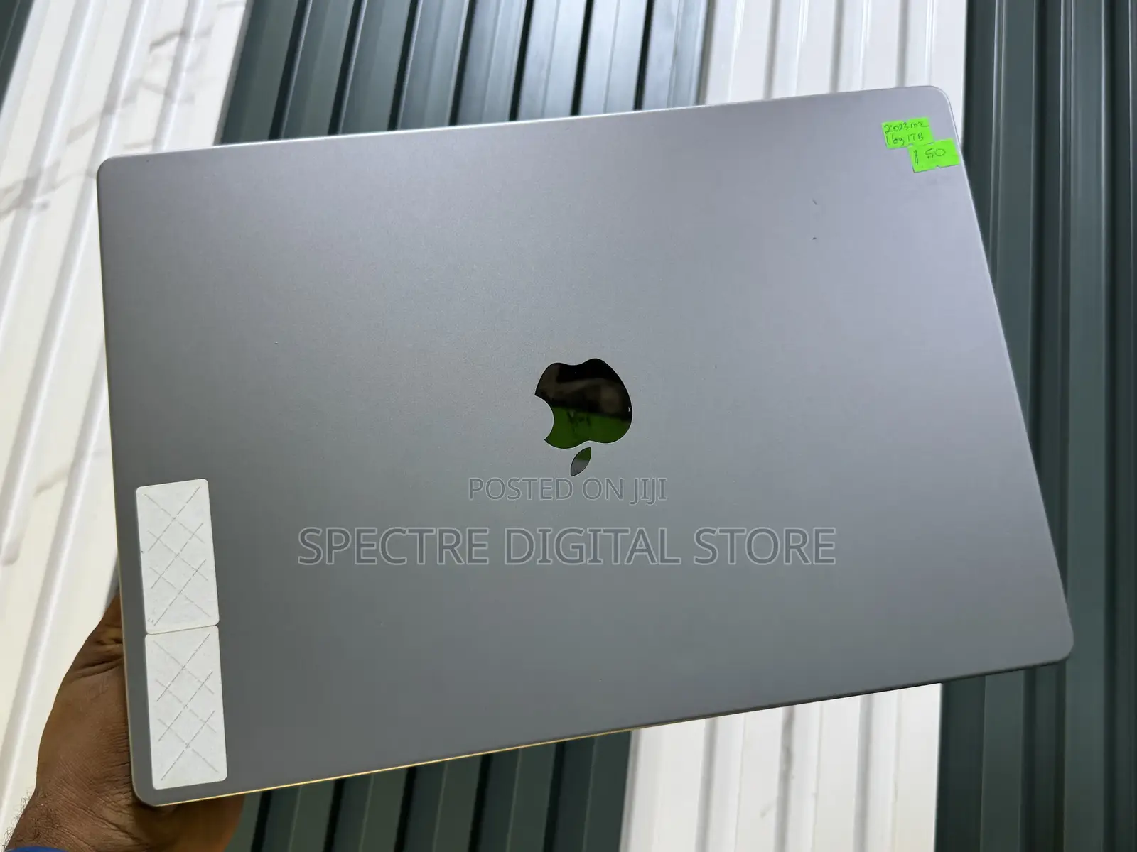 Laptop Apple MacBook Pro 2023 M2 Pro 16GB Apple M2 SSD 1T