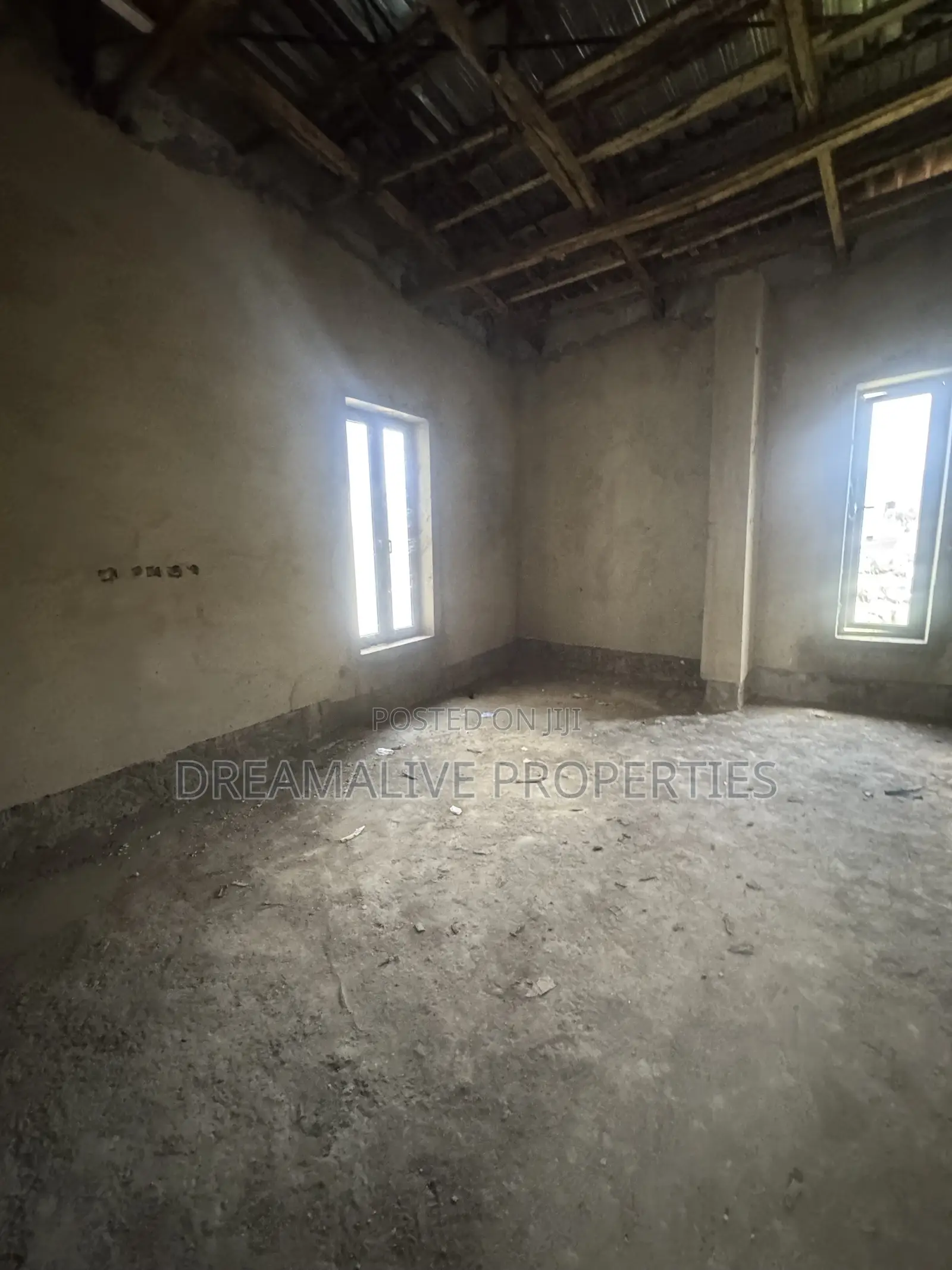 3bdrm Apartment in Trans Engineering, Dawaki for sale