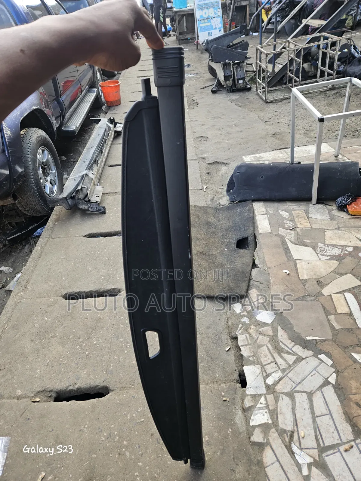Genuine Mercedes-Benz W166 GLE Boot Roller Cover Available.