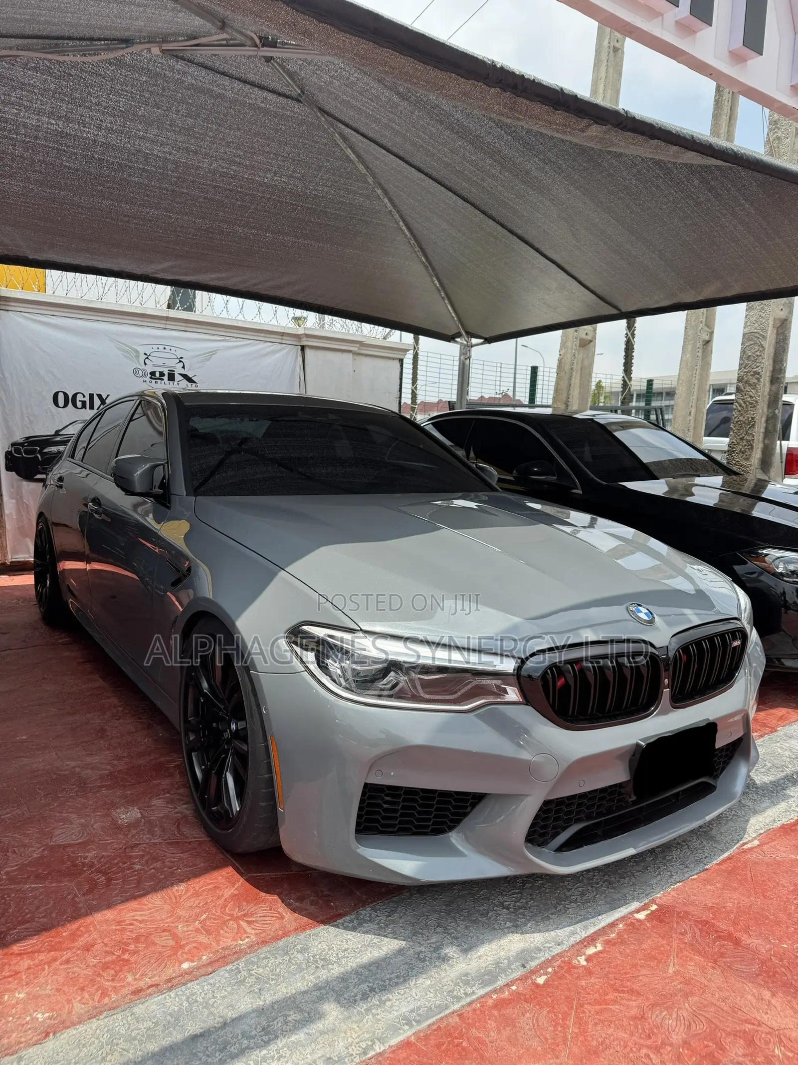 BMW M5 Base AWD 2018 Gray