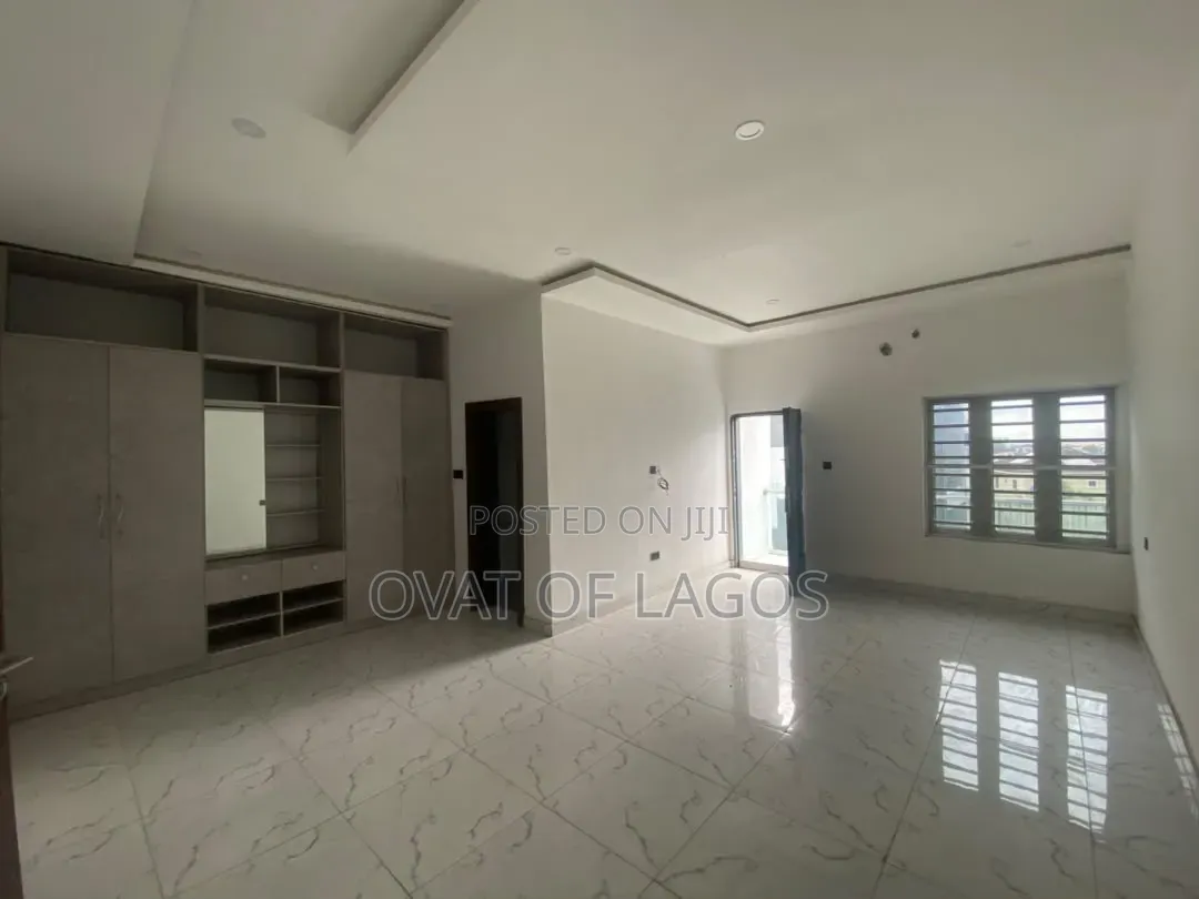 4bdrm Duplex in Ilaje, Ado / Ajah for rent