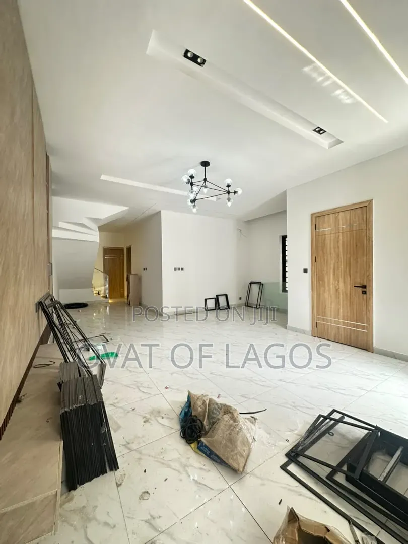 4bdrm Duplex in Orchid, Lekki Expressway for sale