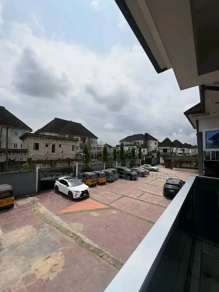 4bdrm Duplex in Ada George ,Port, New Layout for sale