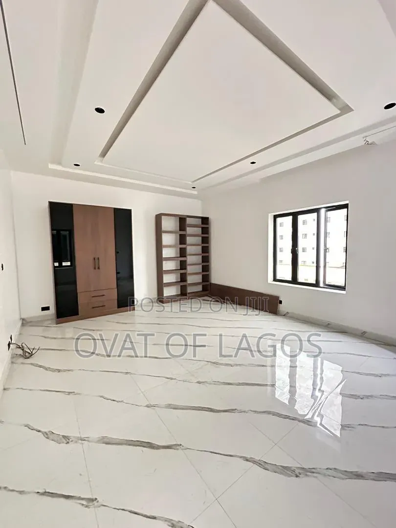 4bdrm Duplex in Old Ikoyi for sale