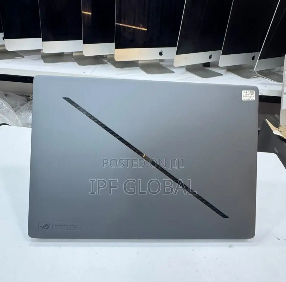 Laptop Asus ROG Zephyrus G16 16GB Intel Core Ultra 9 SSD 1T