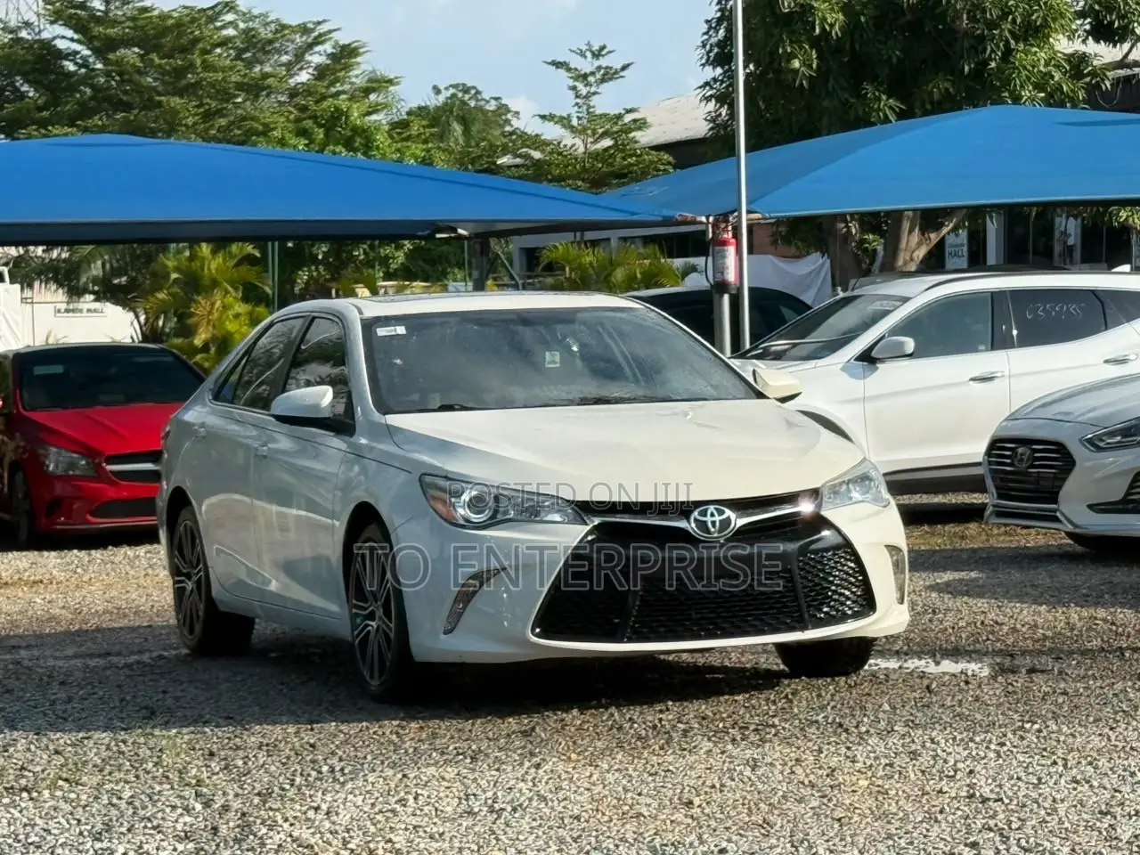 Toyota Camry 2016 White