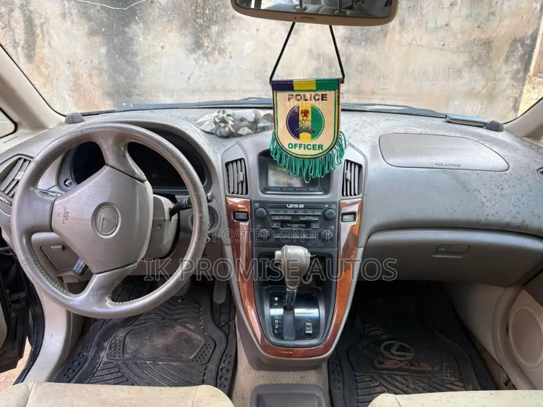 Lexus RX 2002 Black